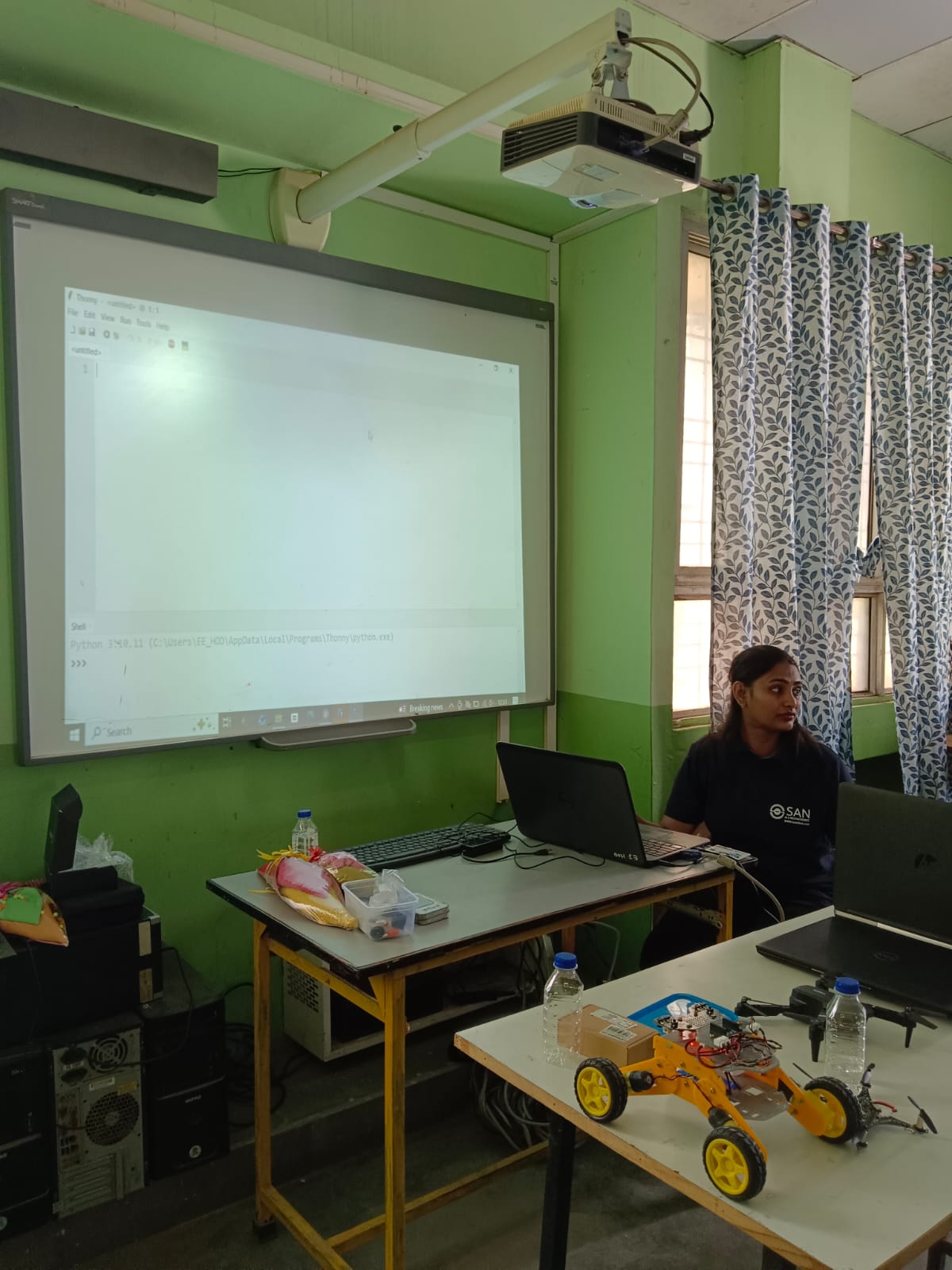 ESP32 LiteWing Drone Workshop photograph 7